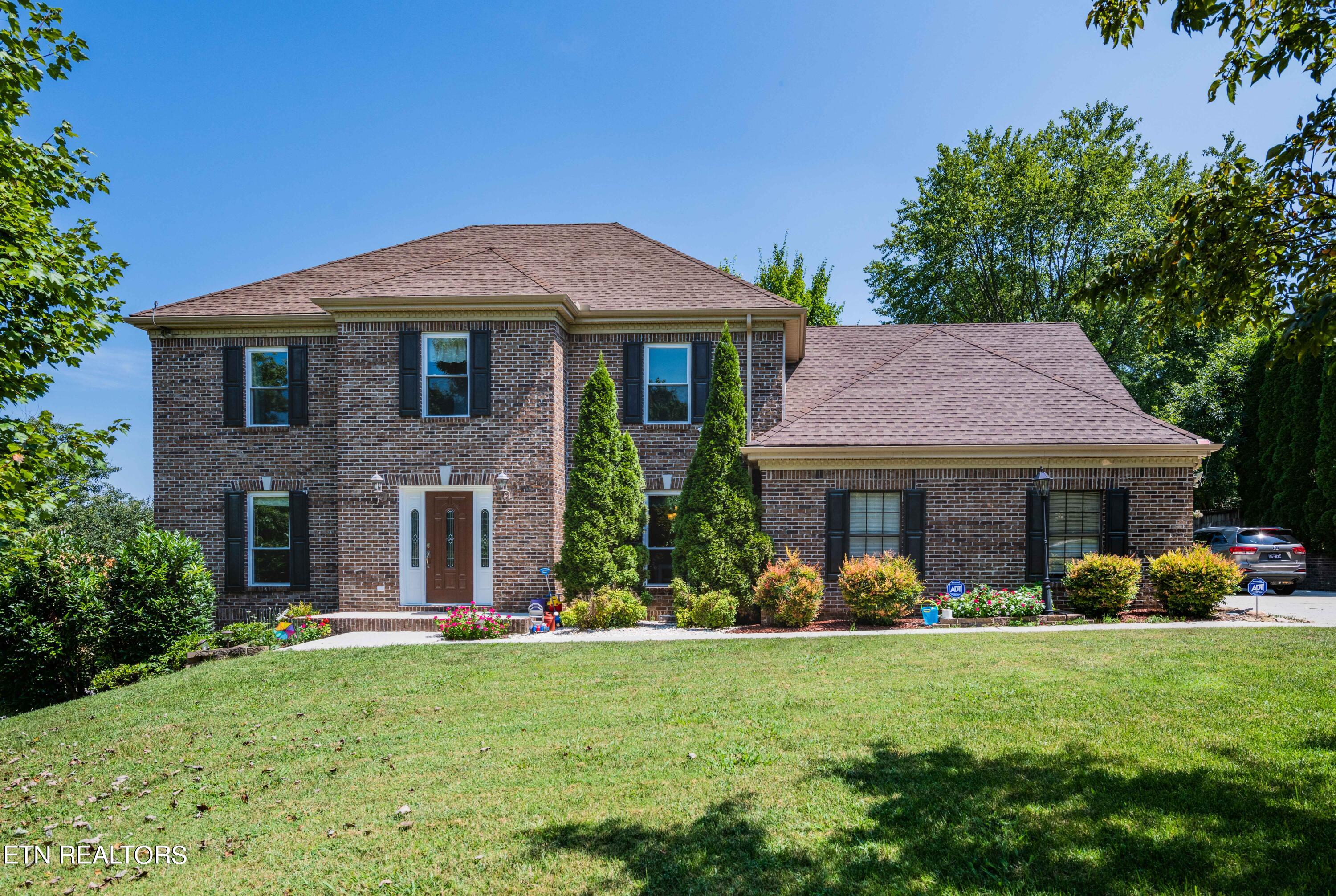 220 Long Bow Road Knoxville, TN 37934 - Photo 1 of 43 1_front