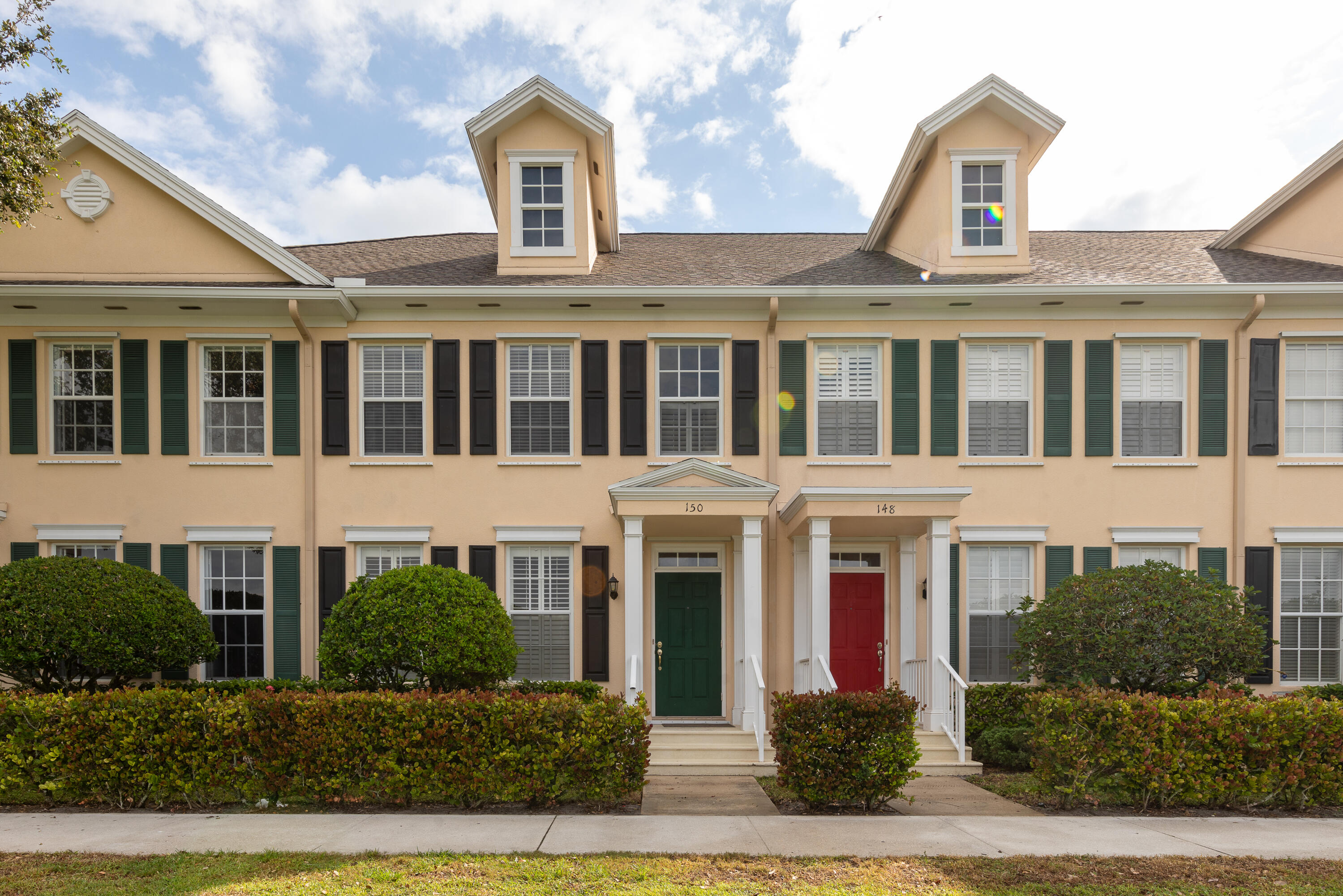 150 Wentworth Court Jupiter, FL 33458 - Photo 2 of 47 150 Wentworth Court