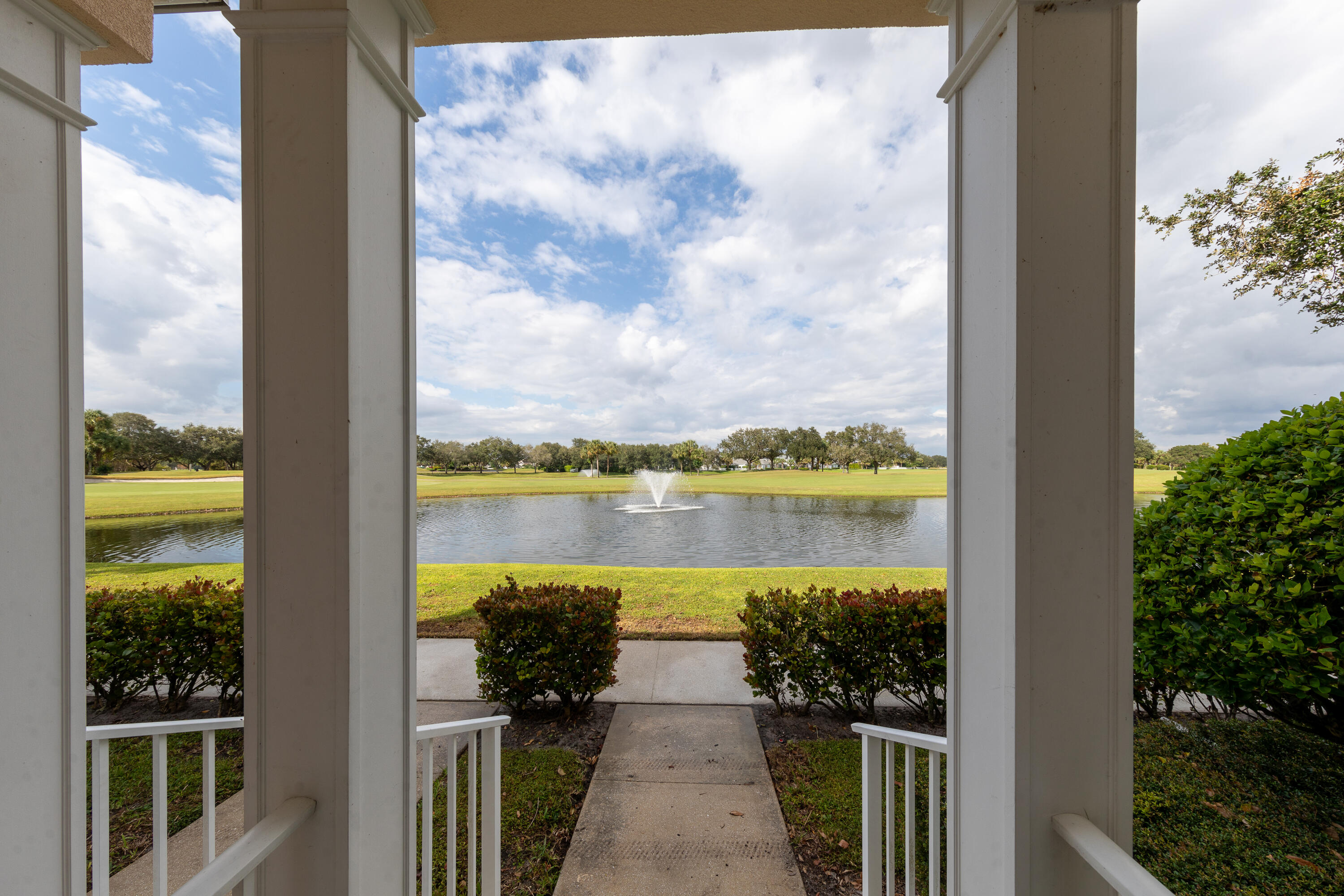 150 Wentworth Court Jupiter, FL 33458 - Photo 4 of 47 150 Wentworth Court