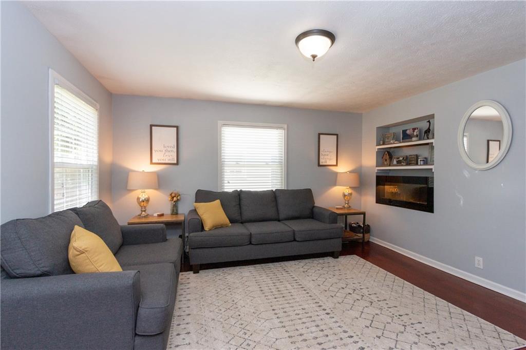 4945 Ralston Avenue Indianapolis, IN 46205 - Photo 8 of 24