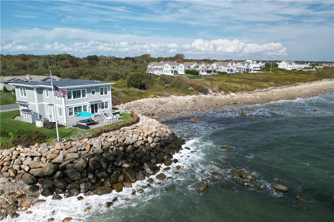 49 Major Arnold Road Narragansett, RI 02882 - Photo 8 of 47 Gallery Image 8