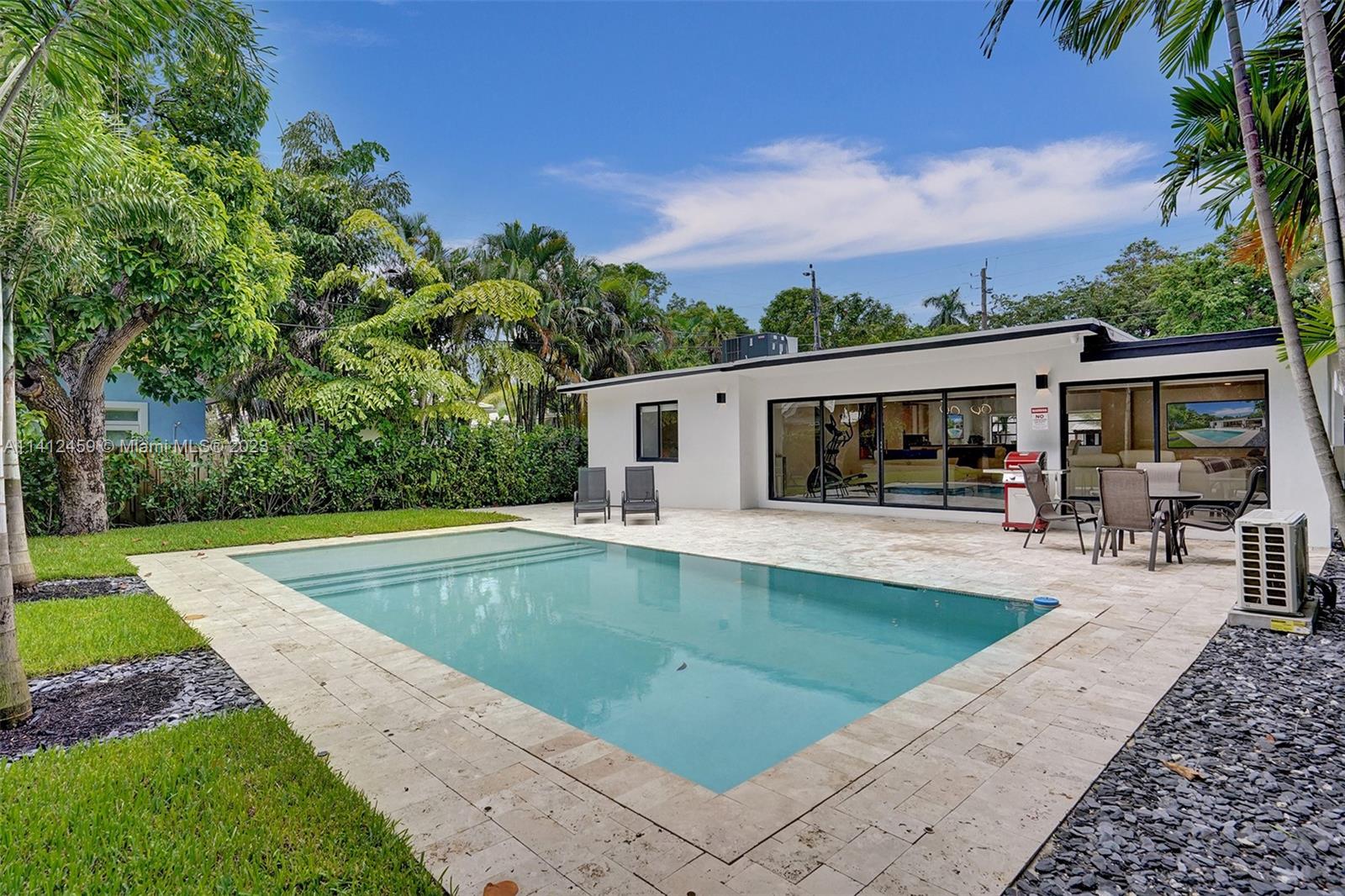 1624 Northeast 7th Street Fort Lauderdale, FL 33304 - Photo 1 of 42