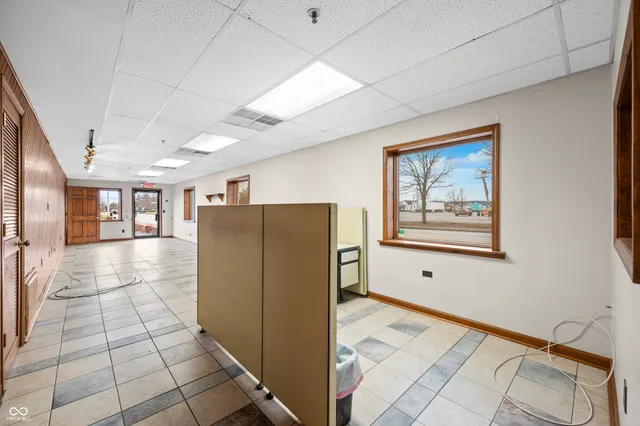 $4,200 | 1441 Central Avenue, Columbus, IN 47201