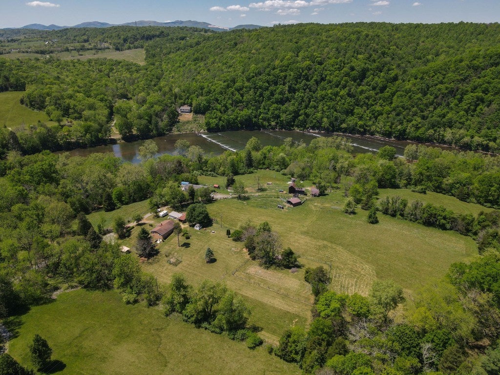 404 Baker Island Road Max Meadows, VA 24360 - Photo 56 of 65 Gallery Image 56