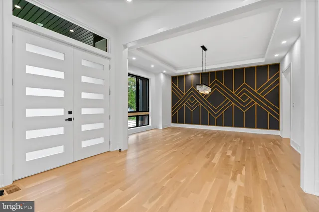 $2,175,000 | 4609 Willow Run Drive, Annandale, VA 22003