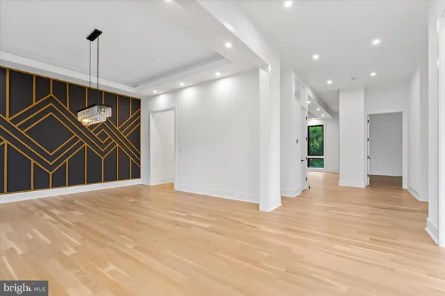 $2,195,000 | 4609 Willow Run Drive, Annandale, VA 22003