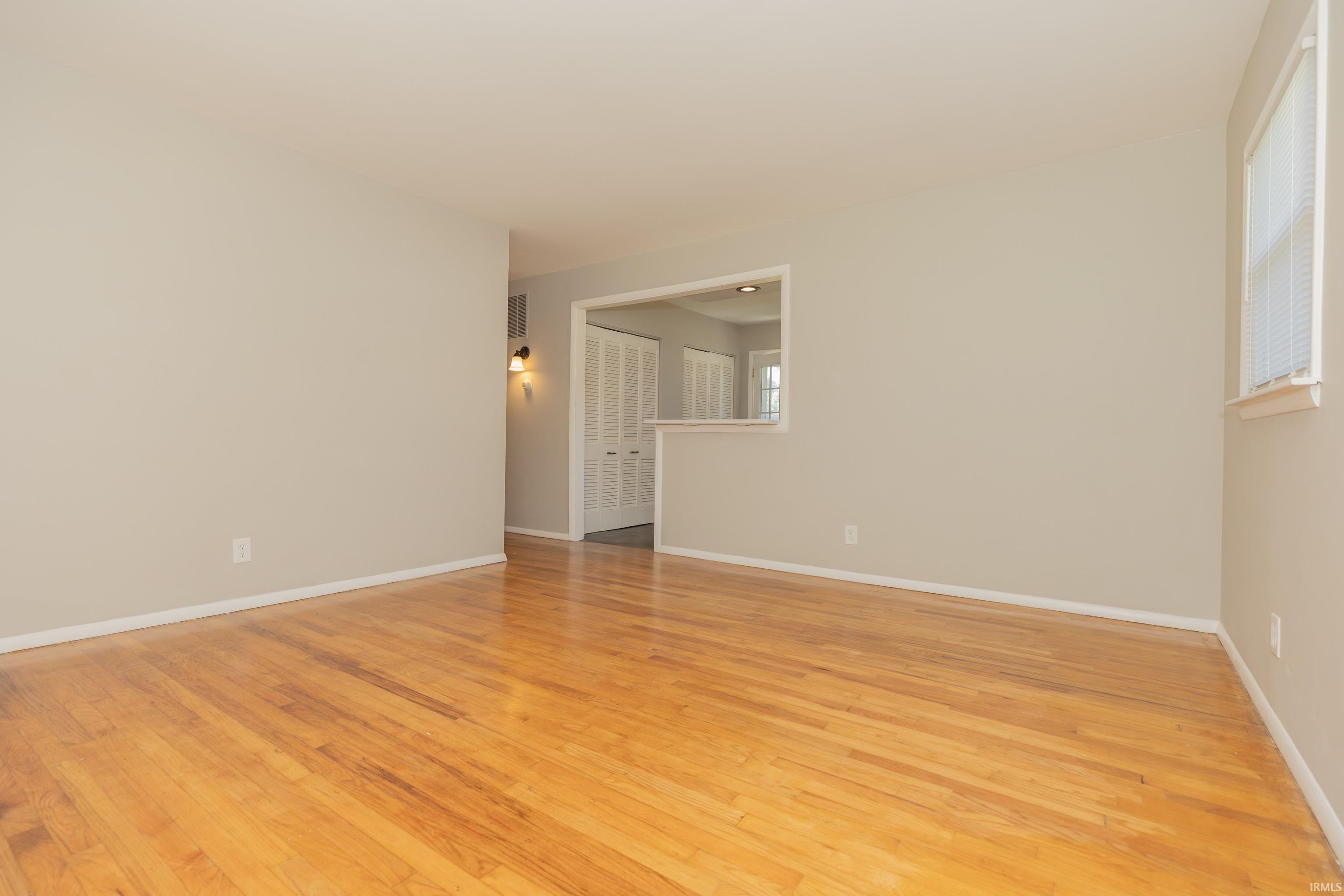 2017 Ridgeway Avenue Evansville, IN 47714 - Photo 4 of 18