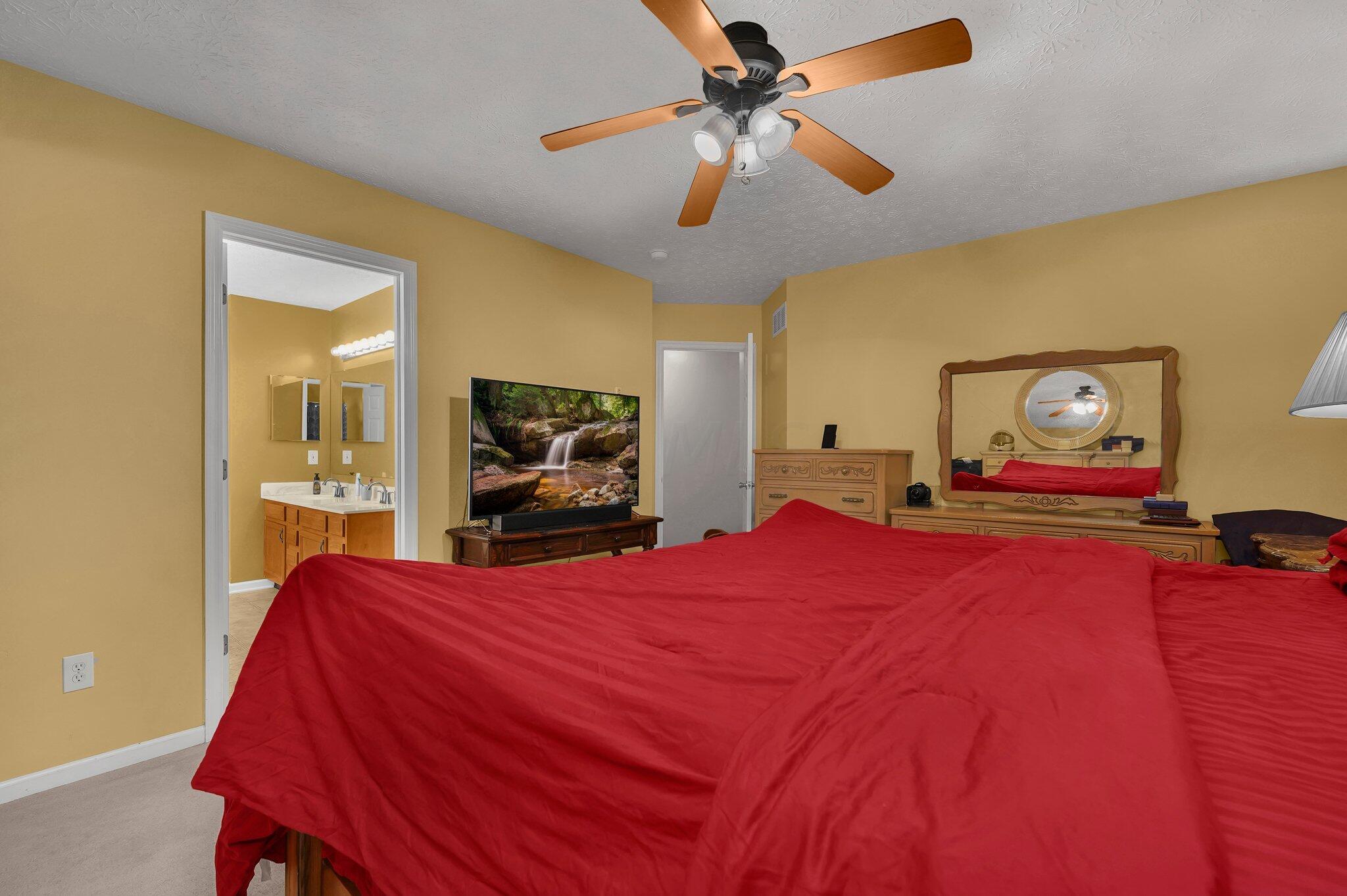 8856 Riverside Street Canal Winchester, OH 43110 - Photo 10 of 23 32-web-or-mls-8856-riverside-st