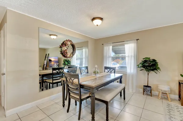 $2,400 | 2305 Lowson Boulevard, Unit A, Delray Beach, FL 33445