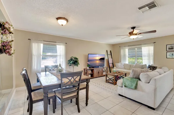$2,400 | 2305 Lowson Boulevard, Unit A, Delray Beach, FL 33445
