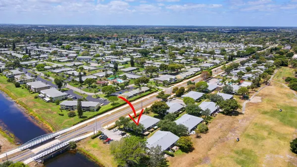 $2,400 | 2305 Lowson Boulevard, Unit A, Delray Beach, FL 33445