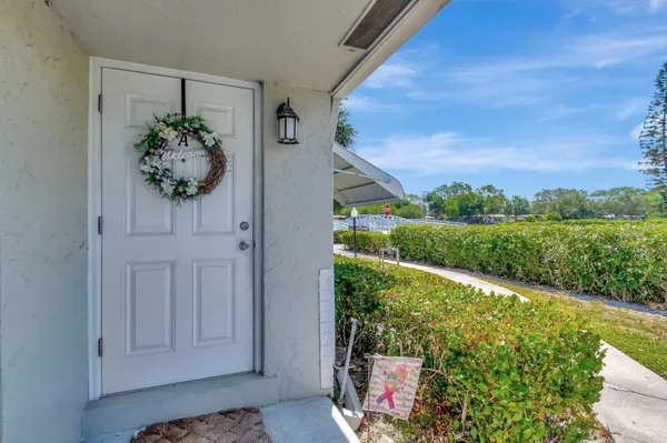 $2,400 | 2305 Lowson Boulevard, Unit A, Delray Beach, FL 33445