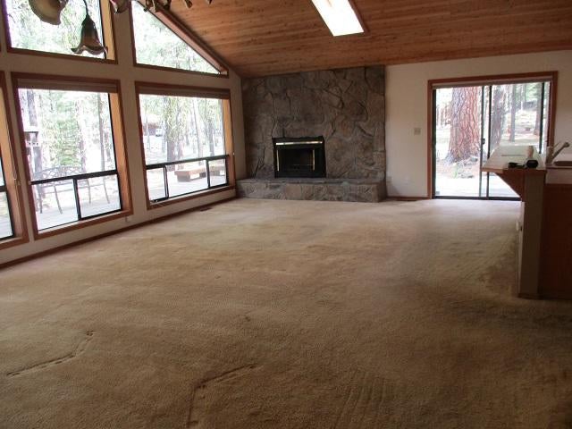 70782 Banberry Black Butte Ranch, OR 97759 - Photo 3 of 16 431-552465 LIVING ROOM