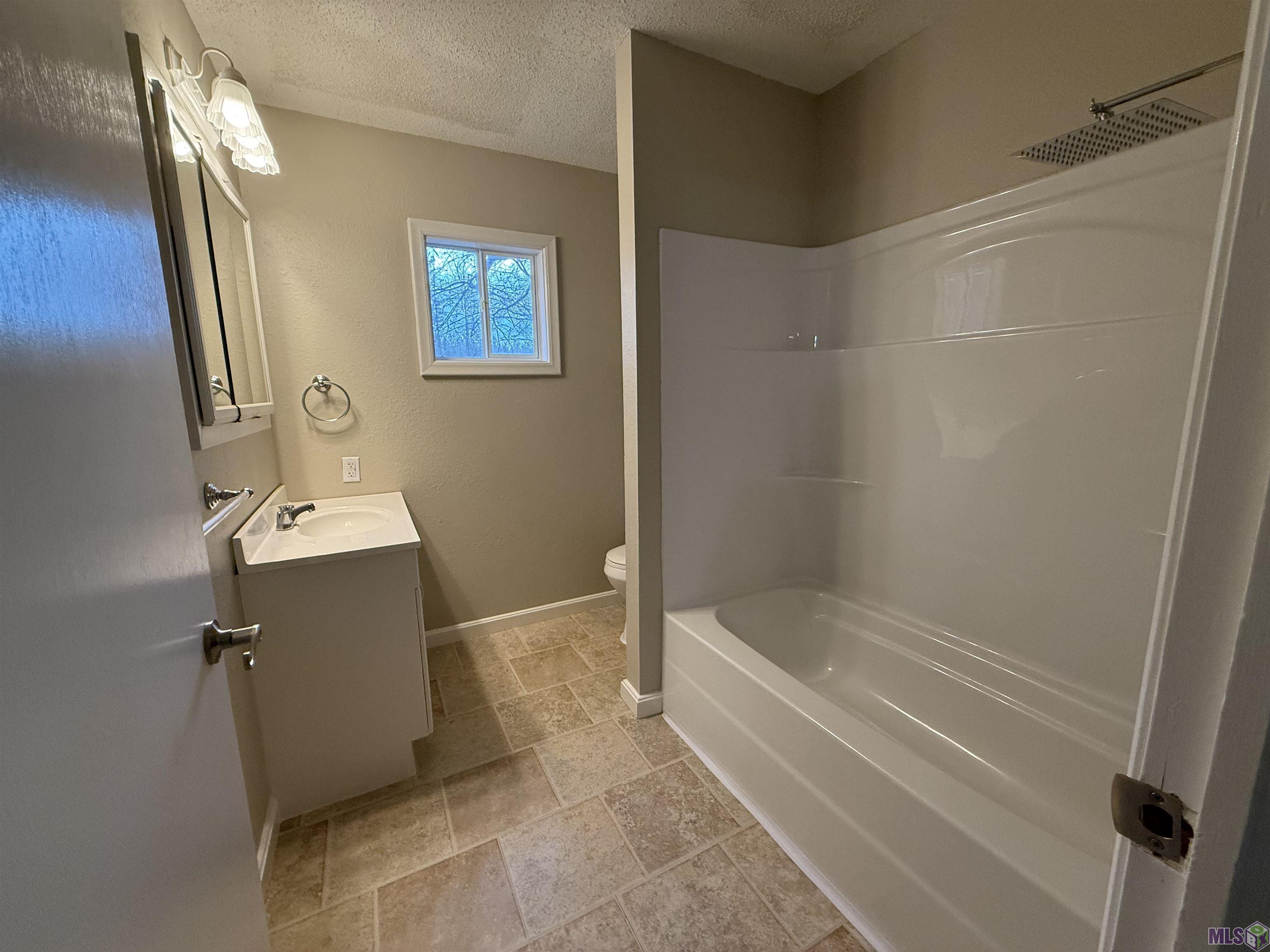 23595 Highway 442 Independence, LA 70443 - Photo 8 of 16
