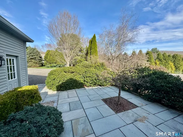 $635,000 | 19 Juniper Meadow Road, Unit 19, Washington, CT 06794