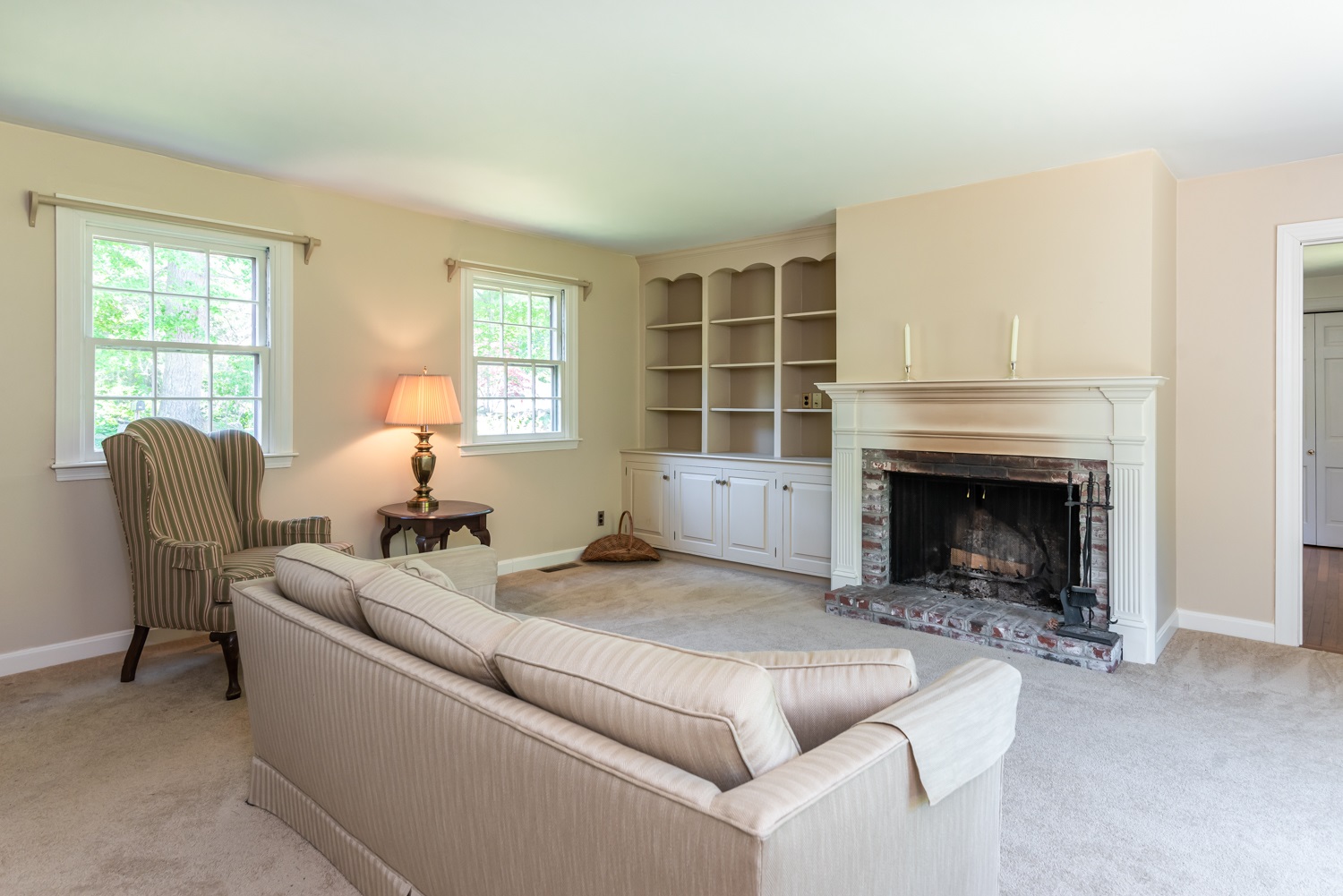 21 Old Mont Vernon Road Amherst, NH 03031 - Photo 6 of 33 Gallery Image 6