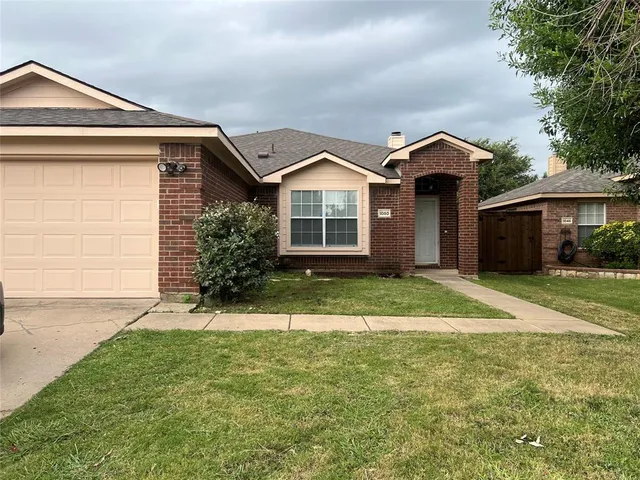 $1,995 | 1050 Port Aransas Drive, Little Elm, TX 75068