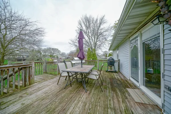 $210,000 | 13802 Dorr Road, South Beloit, IL 61080