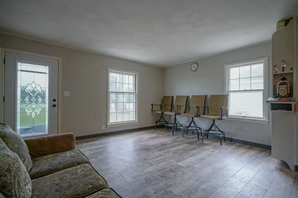 $210,000 | 13802 Dorr Road, South Beloit, IL 61080