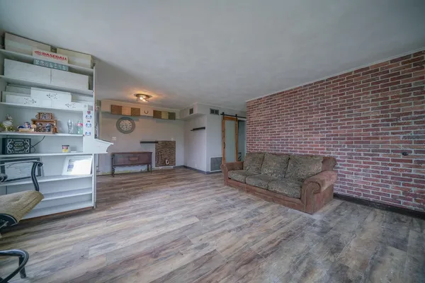$210,000 | 13802 Dorr Road, South Beloit, IL 61080