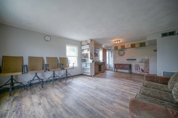 $210,000 | 13802 Dorr Road, South Beloit, IL 61080