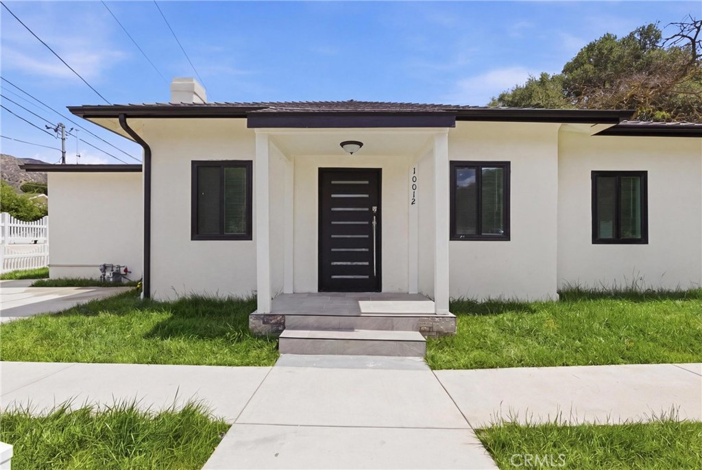 10012 Plainview Avenue Tujunga, CA 91042 - Photo 1 of 35 Main House