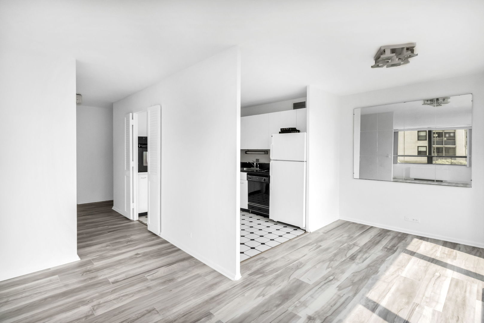 5701 North Sheridan Road, Unit 3J Chicago, IL 60660 - Photo 7 of 19