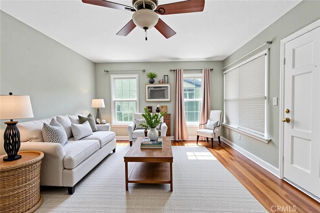 641 East 19th Street Merced, CA 95340 - Photo 11 of 34 living room with virtual staging