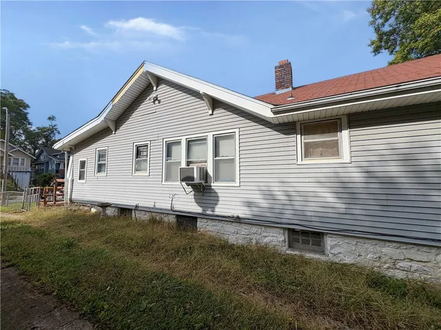 $114,900 | 5507 Park Avenue, Kansas City, MO 64130