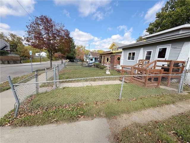 $114,900 | 5507 Park Avenue, Kansas City, MO 64130