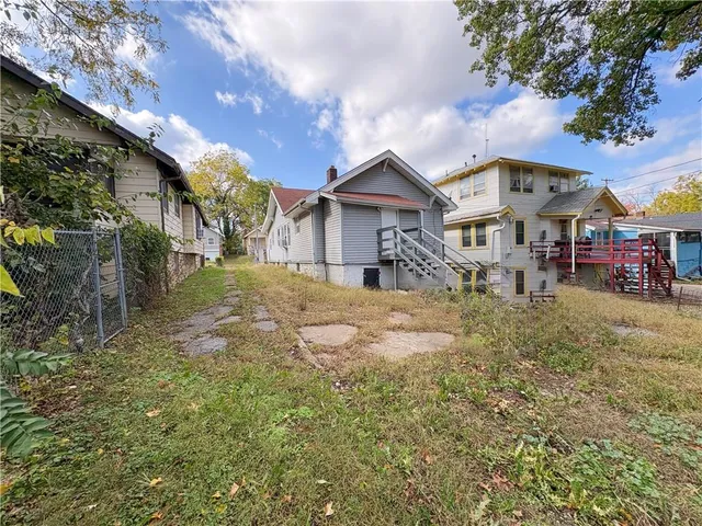 $114,900 | 5507 Park Avenue, Kansas City, MO 64130