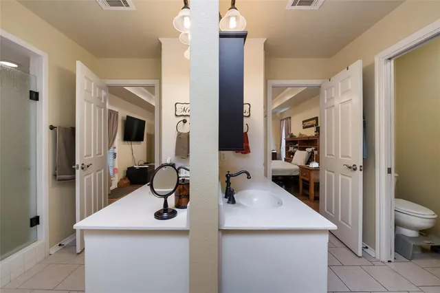 $575,000 | 7101 Fish Pond Road, Waco, TX 76710