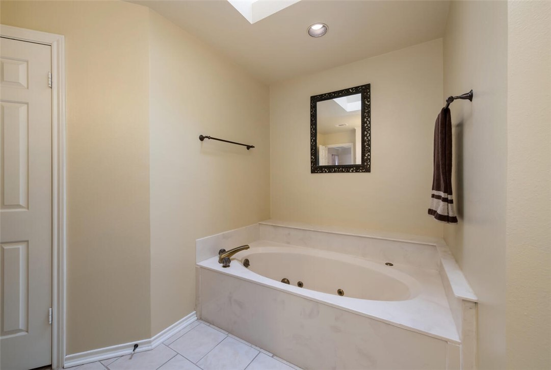 7101 Fish Pond Road Waco, TX 76710 - Photo 22 of 39