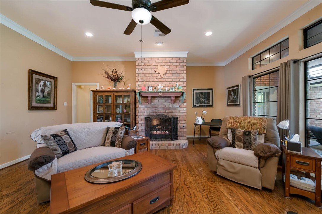 7101 Fish Pond Road Waco, TX 76710 - Photo 10 of 39