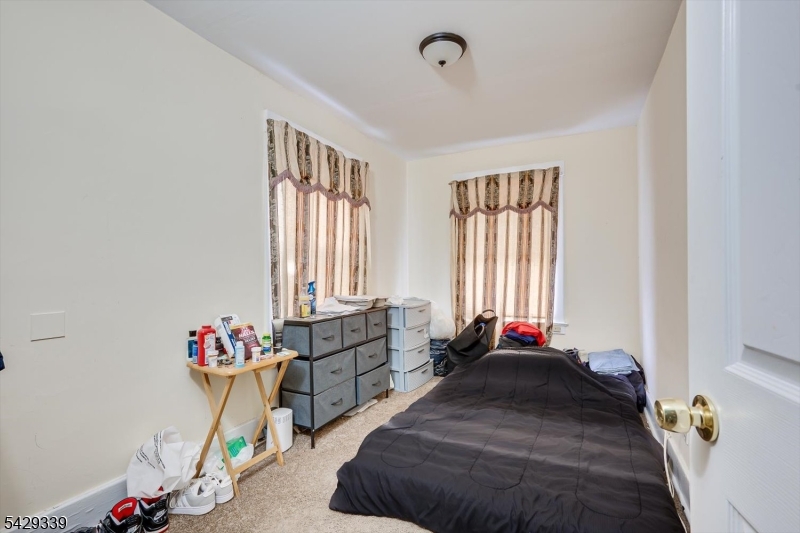 31 Romney Road Bound Brook, NJ 08805 - Photo 16 of 30