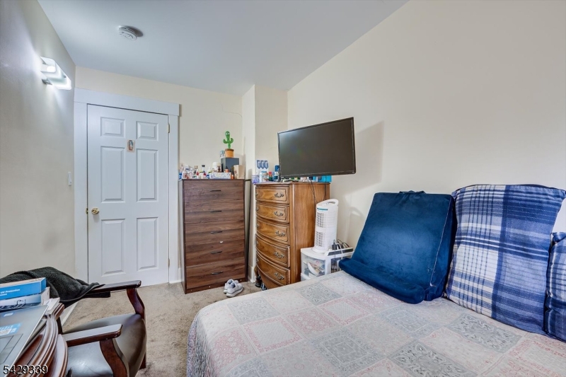 31 Romney Road Bound Brook, NJ 08805 - Photo 21 of 30