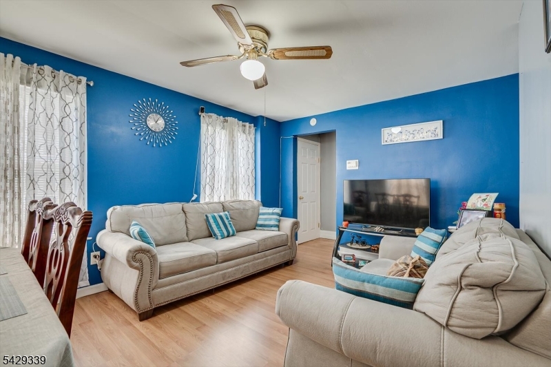 31 Romney Road Bound Brook, NJ 08805 - Photo 8 of 30