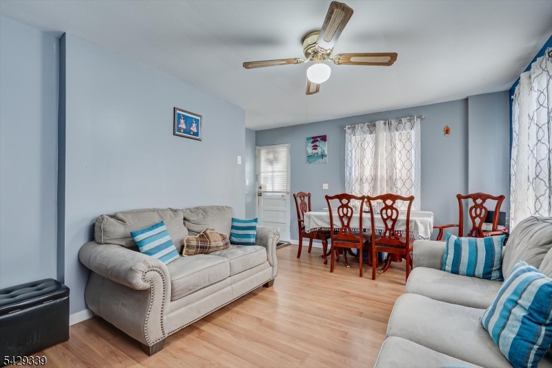 31 Romney Road Bound Brook, NJ 08805 - Photo 10 of 30