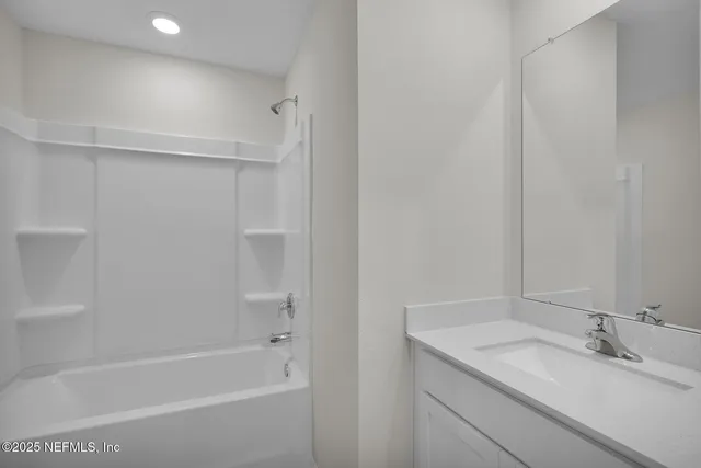 $319,900 | 37330 Whisper Way, Hilliard, FL 32046