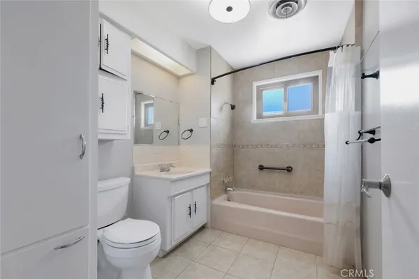 $969,950 | 25030 Atwood Boulevard, Newhall, CA 91321