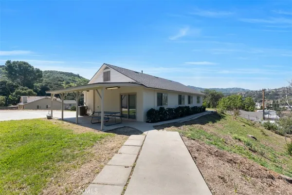 $969,950 | 25030 Atwood Boulevard, Newhall, CA 91321