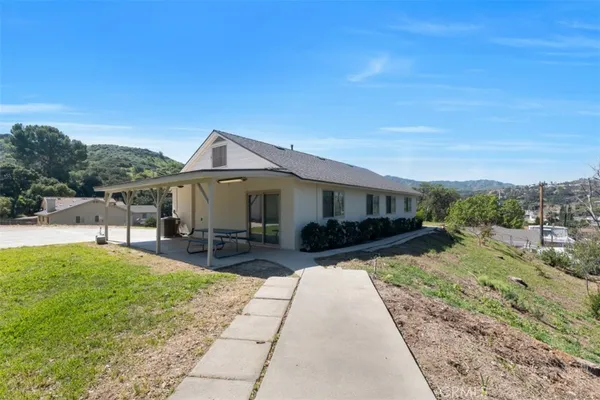 $969,950 | 25030 Atwood Boulevard, Newhall, CA 91321