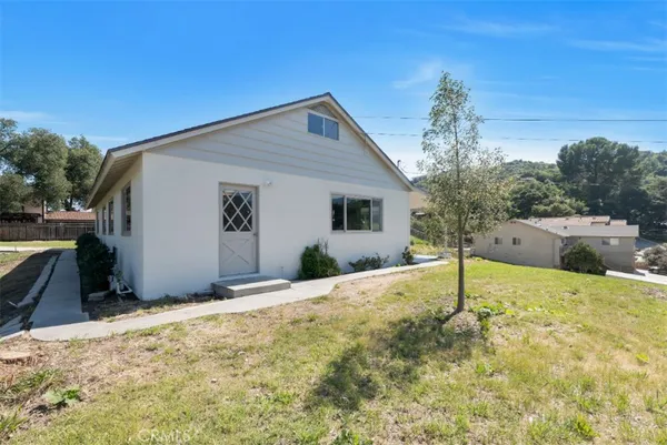 $969,950 | 25030 Atwood Boulevard, Newhall, CA 91321
