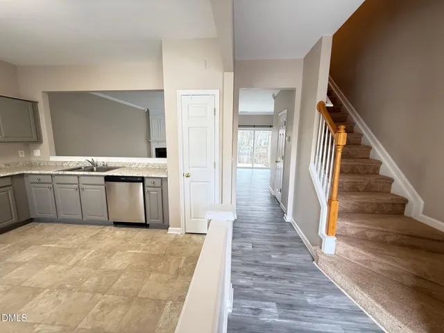 $1,795 | 412 Canyon Lake Circle, Morrisville, NC 27560