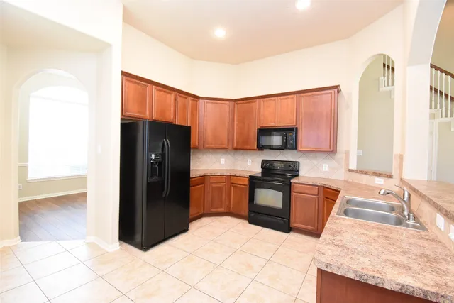 $2,550 | 15007 Grape Orchard Court, Cypress, TX 77433