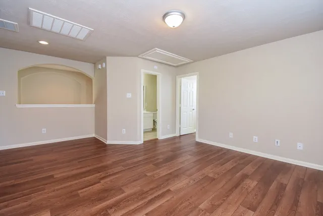 $2,550 | 15007 Grape Orchard Court, Cypress, TX 77433