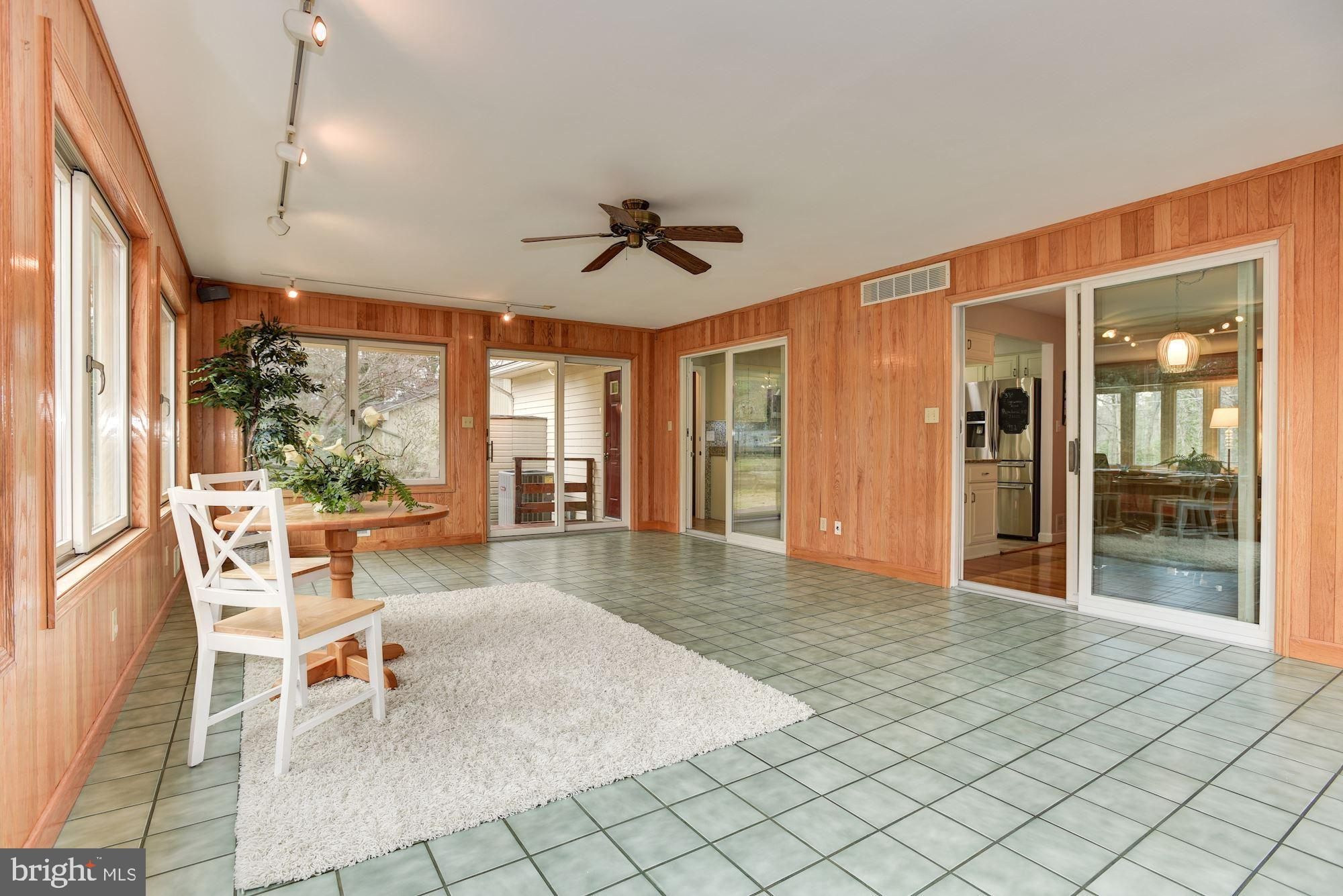 338 Edgewater Road Pasadena, MD 21122 - Photo 14 of 42 All Season Sunroom