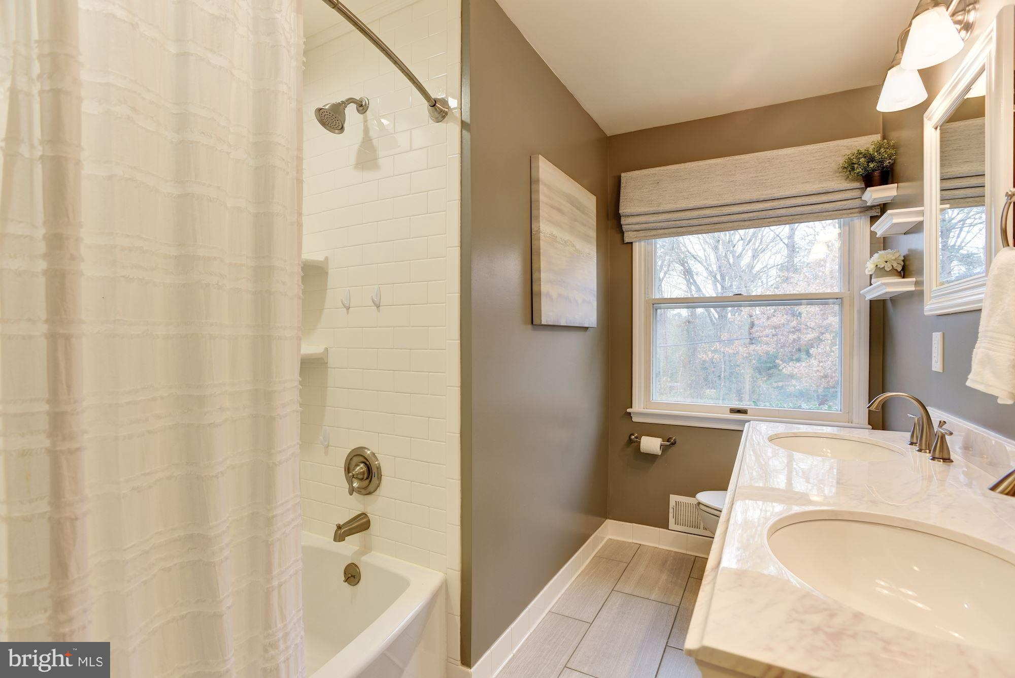 338 Edgewater Road Pasadena, MD 21122 - Photo 22 of 42 Full Bath