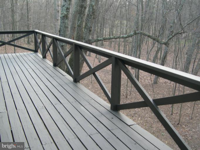 66 Mild Winter Road Hedgesville, WV 25427 - Photo 18 of 20 Open Deck