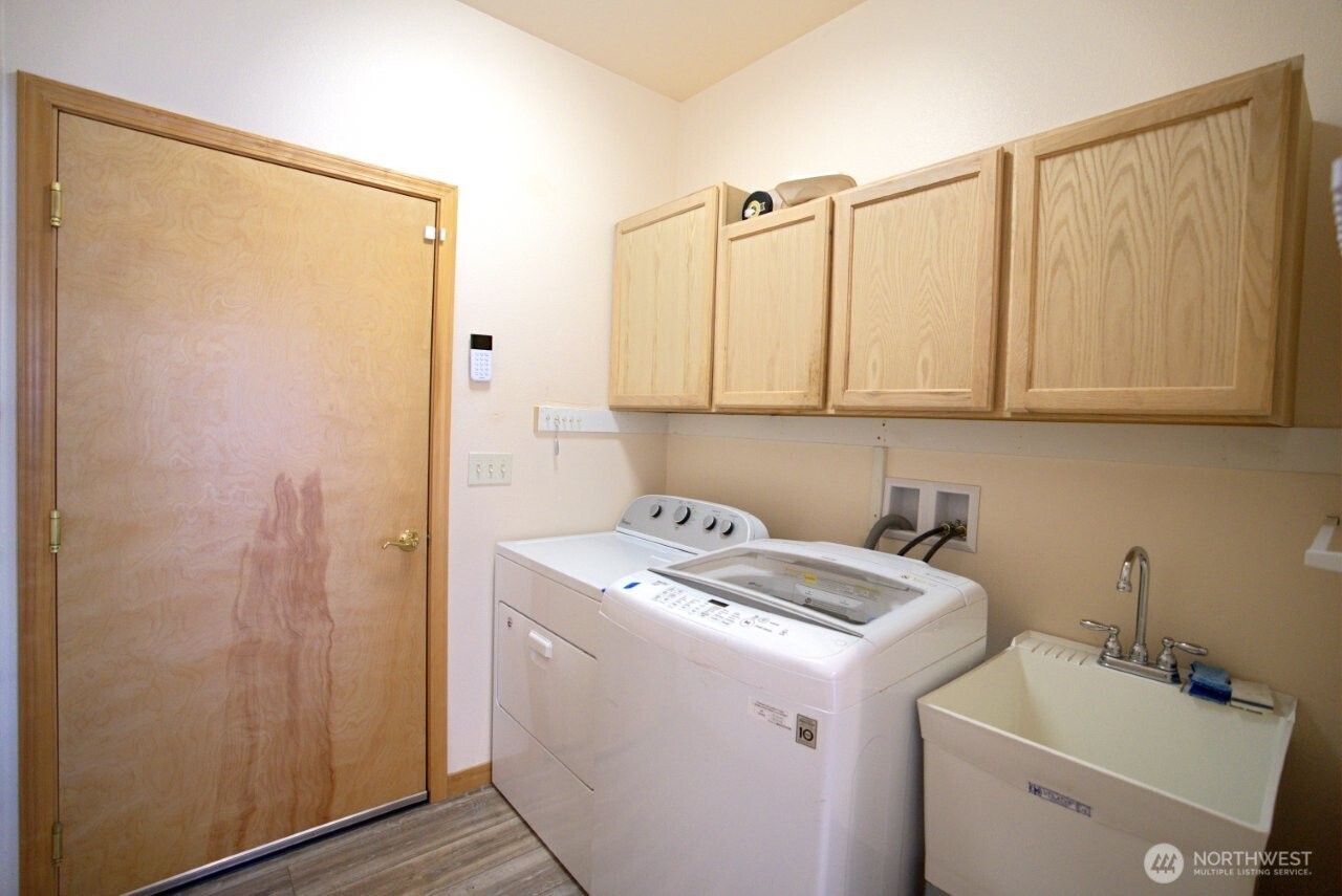 230 Choice Loop Sequim, WA 98382 - Photo 17 of 40 Gallery Image 17